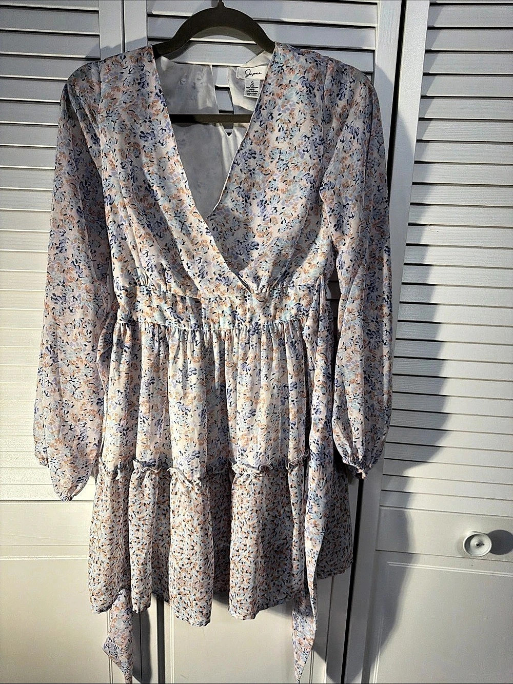 Floral Mini Dress in Pink & Blue Size Small Like New